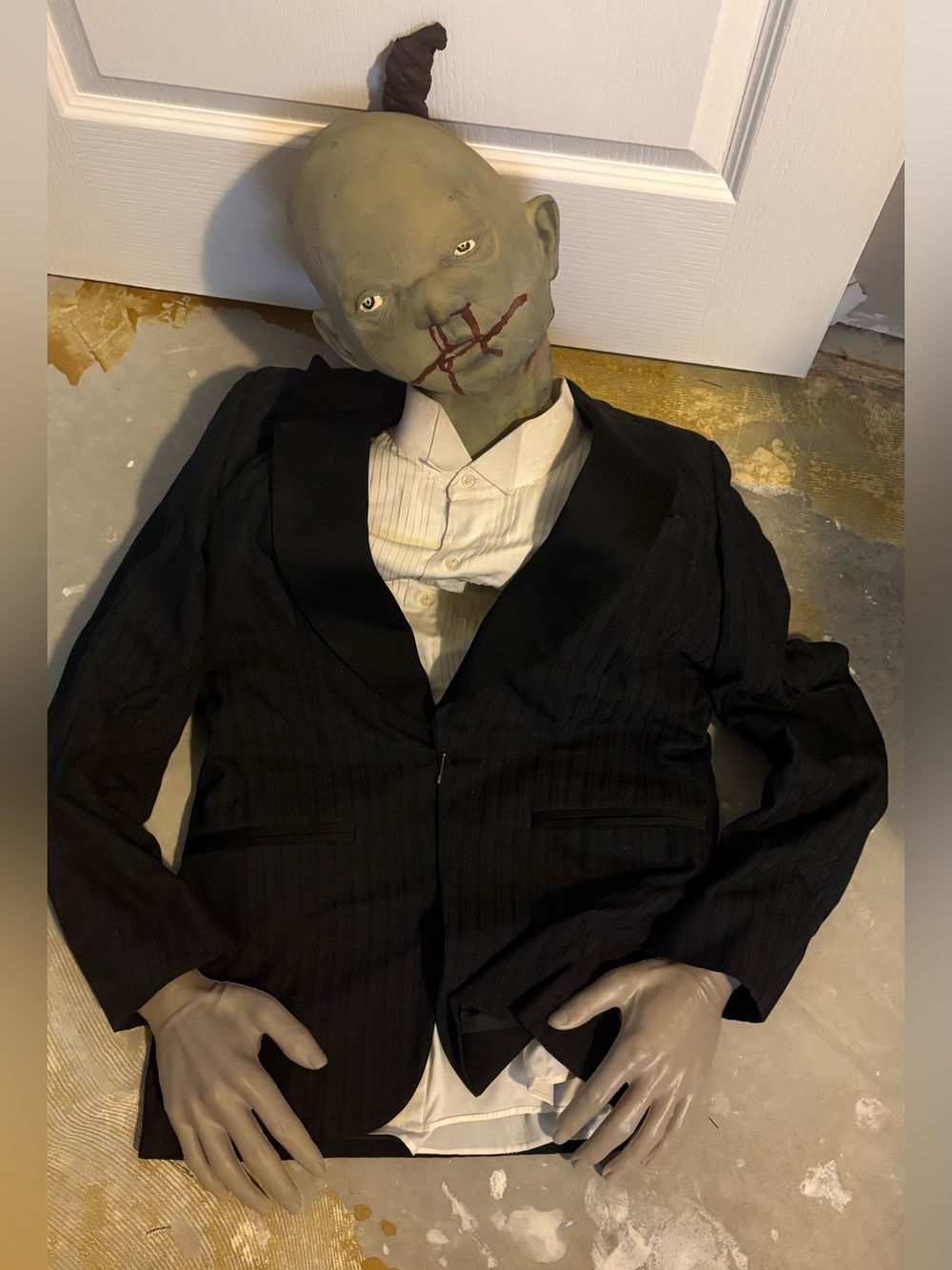 Halloween decorations lot
